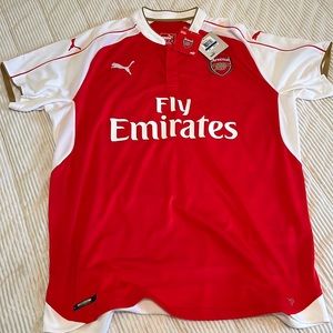 XL mens Fly Emirates soccer jersey